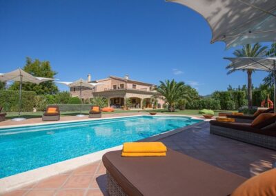 Pine Hill Residences – €300